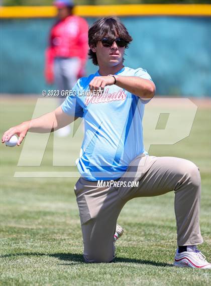 Thumbnail 2 in St. Ignatius College Preparatory @ Casa Grande (CIF NorCal D2 Final) photogallery.
