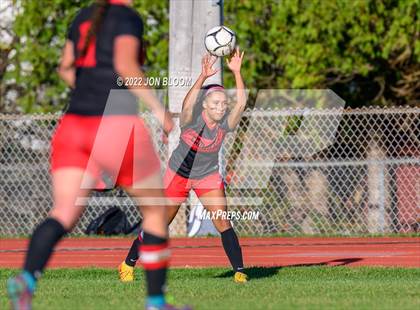 Thumbnail 2 in Ansonia vs Cromwell (CIAC Class M Second Round) photogallery.