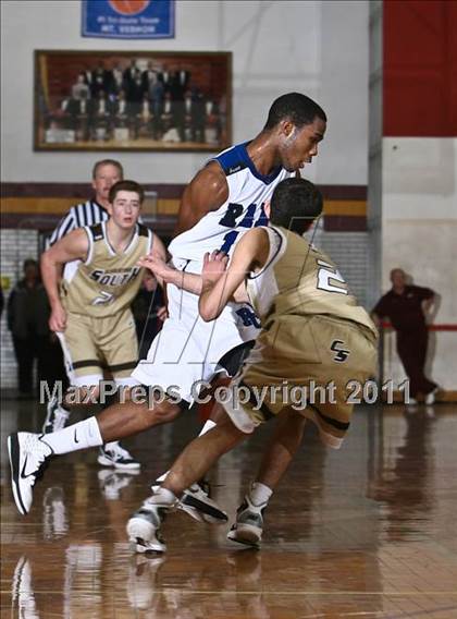 Thumbnail 1 in Port Chester vs Clarkstown South (Section One Super Saturday) photogallery.