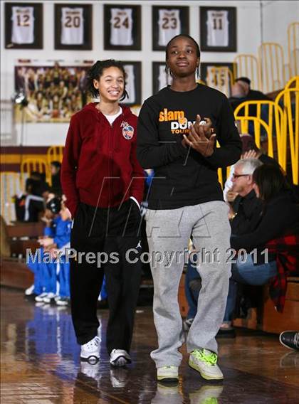 Thumbnail 1 in Port Chester vs Clarkstown South (Section One Super Saturday) photogallery.