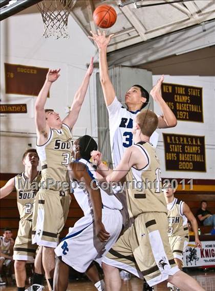Thumbnail 3 in Port Chester vs Clarkstown South (Section One Super Saturday) photogallery.
