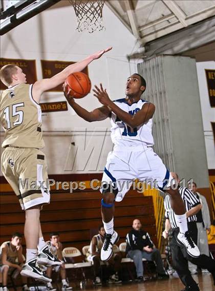 Thumbnail 1 in Port Chester vs Clarkstown South (Section One Super Saturday) photogallery.