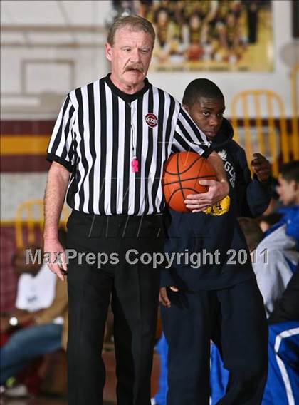 Thumbnail 1 in Port Chester vs Clarkstown South (Section One Super Saturday) photogallery.
