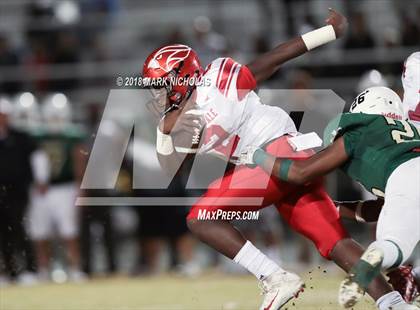 Thumbnail 3 in Lawndale @ Narbonne photogallery.