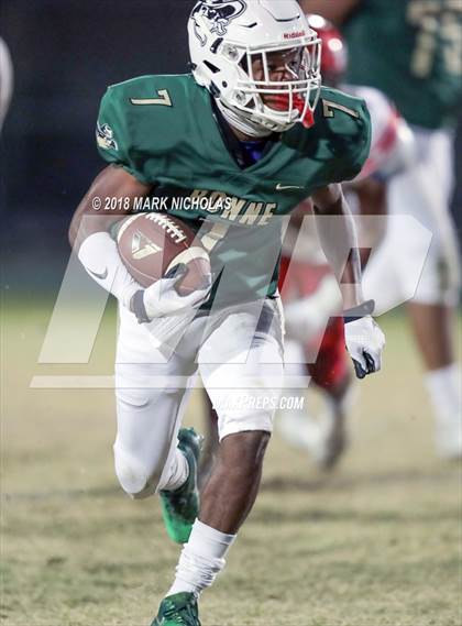 Thumbnail 2 in Lawndale @ Narbonne photogallery.