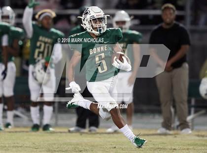 Thumbnail 1 in Lawndale @ Narbonne photogallery.