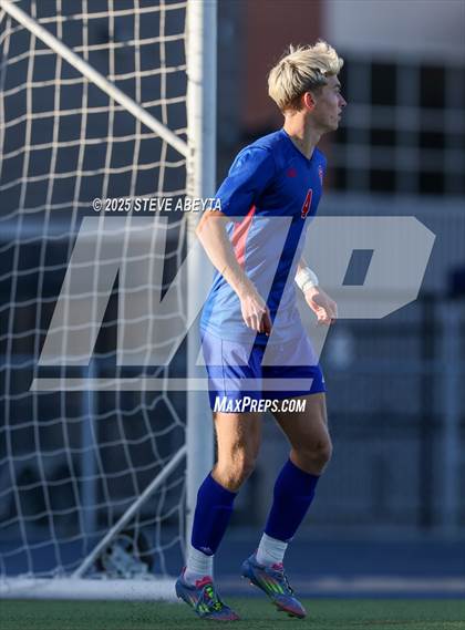 Thumbnail 2 in Pine Creek @ Cherry Creek (CHSAA 5A Quarterfinals) photogallery.