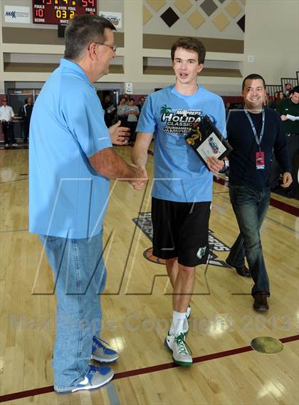 Thumbnail 1 in Capital Christian vs. Jackson (MaxPreps Holiday Classic Invitational Championship) photogallery.