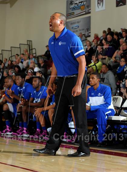 Thumbnail 3 in Capital Christian vs. Jackson (MaxPreps Holiday Classic Invitational Championship) photogallery.