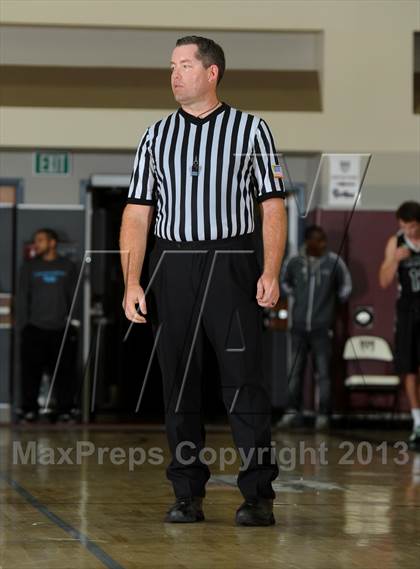 Thumbnail 1 in Capital Christian vs. Jackson (MaxPreps Holiday Classic Invitational Championship) photogallery.