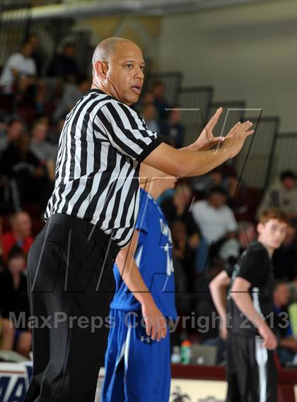 Thumbnail 1 in Capital Christian vs. Jackson (MaxPreps Holiday Classic Invitational Championship) photogallery.