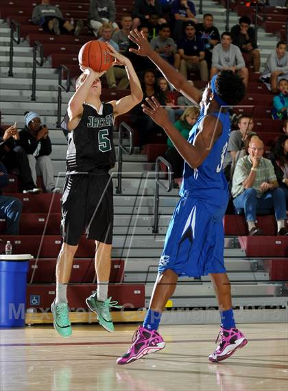 Thumbnail 1 in Capital Christian vs. Jackson (MaxPreps Holiday Classic Invitational Championship) photogallery.