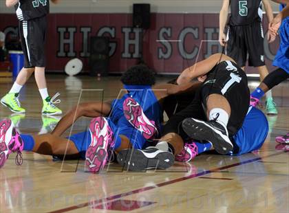 Thumbnail 1 in Capital Christian vs. Jackson (MaxPreps Holiday Classic Invitational Championship) photogallery.