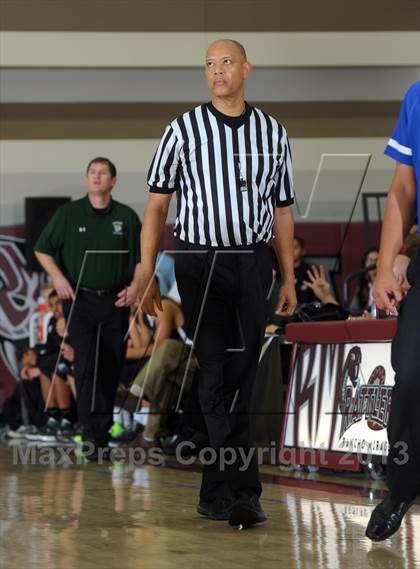 Thumbnail 3 in Capital Christian vs. Jackson (MaxPreps Holiday Classic Invitational Championship) photogallery.