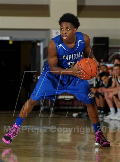 Thumbnail 1 in Capital Christian vs. Jackson (MaxPreps Holiday Classic Invitational Championship) photogallery.