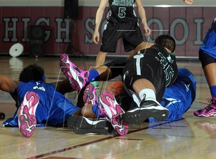 Thumbnail 3 in Capital Christian vs. Jackson (MaxPreps Holiday Classic Invitational Championship) photogallery.