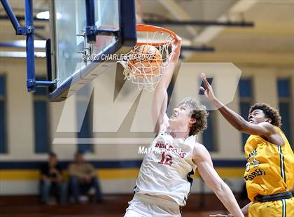 Thumbnail 2 in Terry Sanford vs. Pine Forest photogallery.