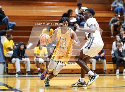 Thumbnail 3 in Terry Sanford vs. Pine Forest photogallery.