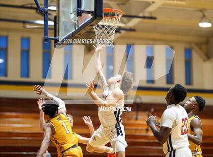 Thumbnail 3 in Terry Sanford vs. Pine Forest photogallery.
