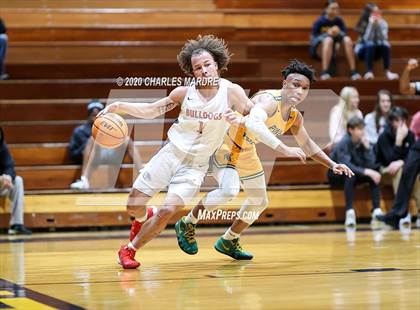 Thumbnail 2 in Terry Sanford vs. Pine Forest photogallery.