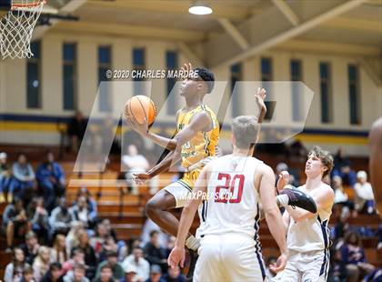 Thumbnail 2 in Terry Sanford vs. Pine Forest photogallery.