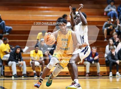 Thumbnail 2 in Terry Sanford vs. Pine Forest photogallery.