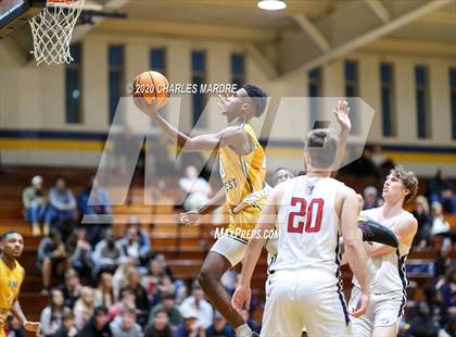 Thumbnail 3 in Terry Sanford vs. Pine Forest photogallery.