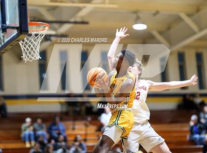 Thumbnail 3 in Terry Sanford vs. Pine Forest photogallery.