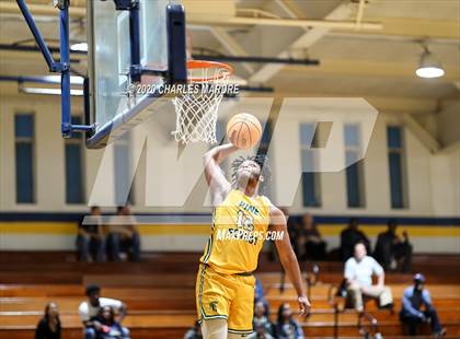 Thumbnail 2 in Terry Sanford vs. Pine Forest photogallery.