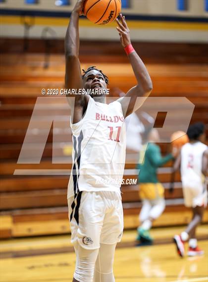 Thumbnail 3 in Terry Sanford vs. Pine Forest photogallery.
