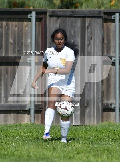 Thumbnail 3 in Western Sierra Collegiate Academy @ Sacramento Country Day photogallery.