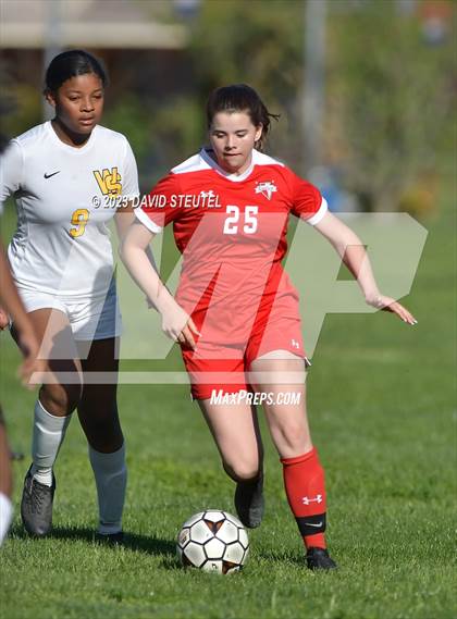 Thumbnail 2 in Western Sierra Collegiate Academy @ Sacramento Country Day photogallery.