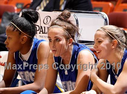 Thumbnail 3 in Mercy vs. Norwich Free Academy (CIAC Class LL Final) photogallery.