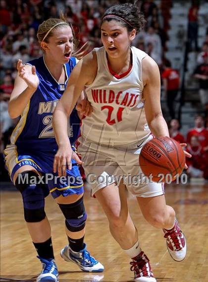 Thumbnail 3 in Mercy vs. Norwich Free Academy (CIAC Class LL Final) photogallery.
