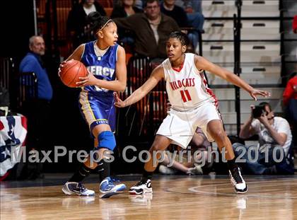 Thumbnail 3 in Mercy vs. Norwich Free Academy (CIAC Class LL Final) photogallery.