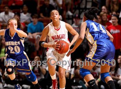 Thumbnail 2 in Mercy vs. Norwich Free Academy (CIAC Class LL Final) photogallery.