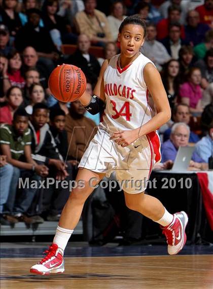 Thumbnail 3 in Mercy vs. Norwich Free Academy (CIAC Class LL Final) photogallery.