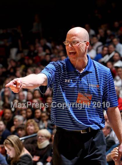 Thumbnail 3 in Mercy vs. Norwich Free Academy (CIAC Class LL Final) photogallery.