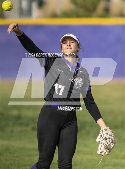 Thumbnail 3 in Golden vs Holy Family (CHSAA 4A Round of 32 Site 6) photogallery.