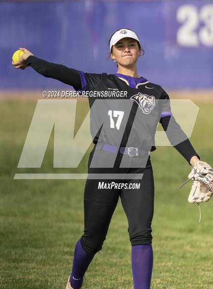 Thumbnail 3 in Golden vs Holy Family (CHSAA 4A Round of 32 Site 6) photogallery.