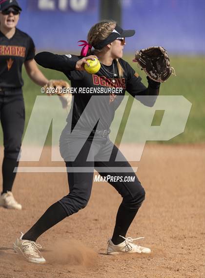 Thumbnail 2 in Golden vs Holy Family (CHSAA 4A Round of 32 Site 6) photogallery.