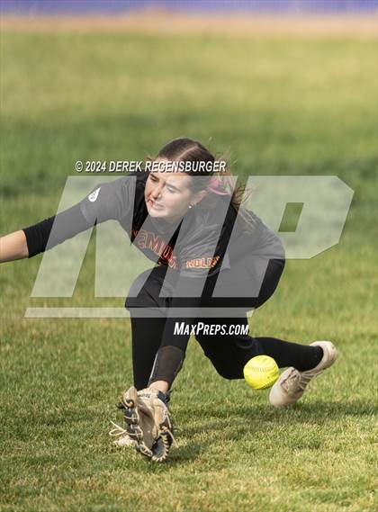 Thumbnail 3 in Golden vs Holy Family (CHSAA 4A Round of 32 Site 6) photogallery.