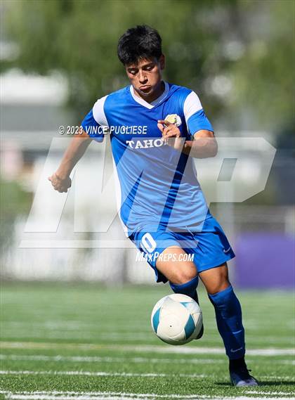 Thumbnail 3 in Skyline @ Tahoma (WIAA 4A Semi-Final) photogallery.