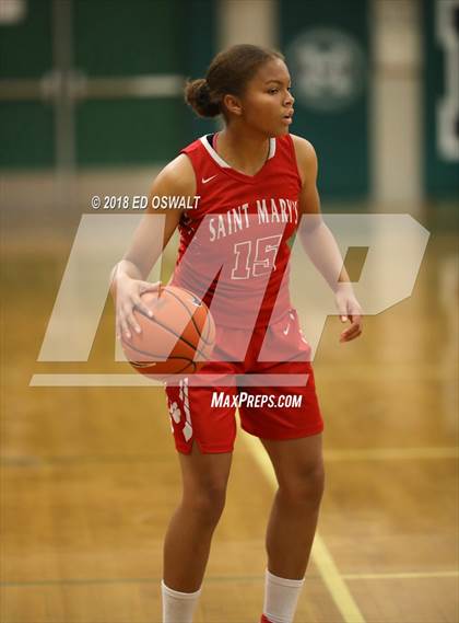 Thumbnail 2 in Saint Mary's vs. California photogallery.