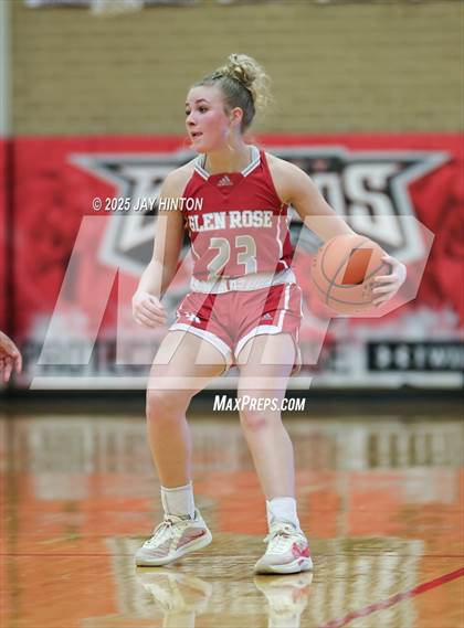 Thumbnail 3 in Glen Rose vs. Dallas Lincoln (UIL Girls Class 4A Div. II State Semifinal) photogallery.