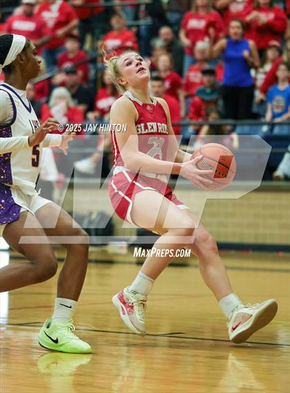 Thumbnail 2 in Glen Rose vs. Dallas Lincoln (UIL Girls Class 4A Div. II State Semifinal) photogallery.