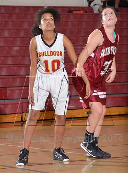 Thumbnail 2 in Rio Vista @ Encina Prep photogallery.