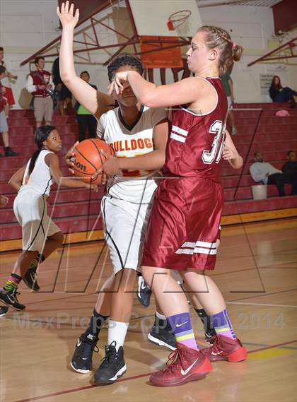 Thumbnail 1 in Rio Vista @ Encina Prep photogallery.