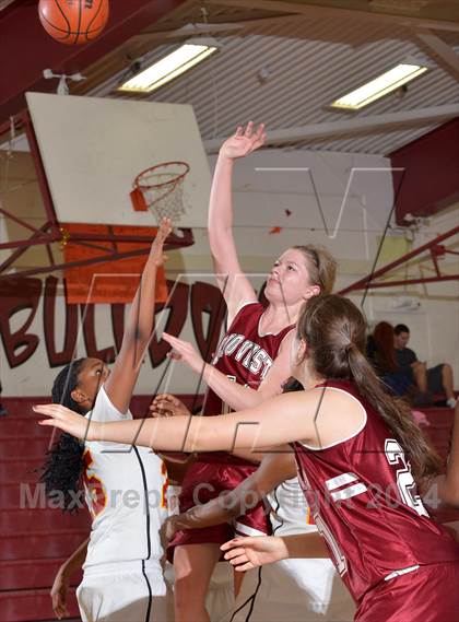 Thumbnail 3 in Rio Vista @ Encina Prep photogallery.