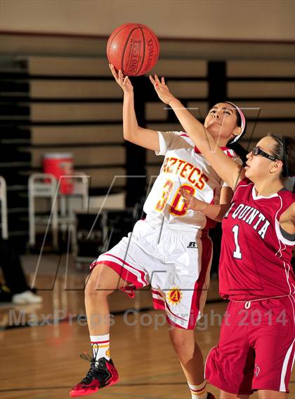 Thumbnail 2 in La Quinta vs. Palm Desert (MaxPreps Holiday Classic) photogallery.